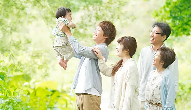Banner image of the link to the page about patients and their families